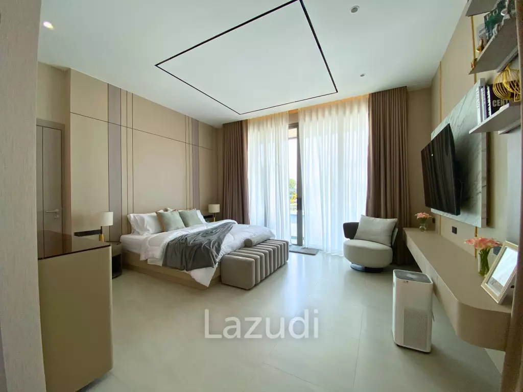 4 Bedrooms 5 Bathrooms  470 SQ.M. Chinnine Pool Villa