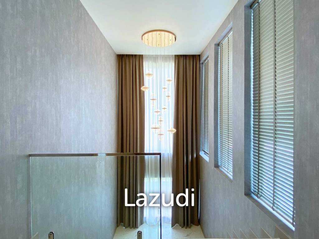 4 Bedrooms 5 Bathrooms  470 SQ.M. Chinnine Pool Villa