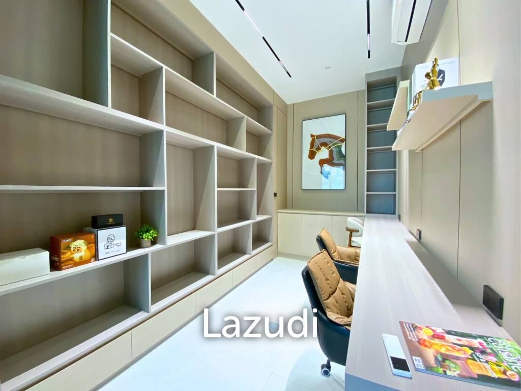 4 Bedrooms 5 Bathrooms  470 SQ.M. Chinnine Pool Villa