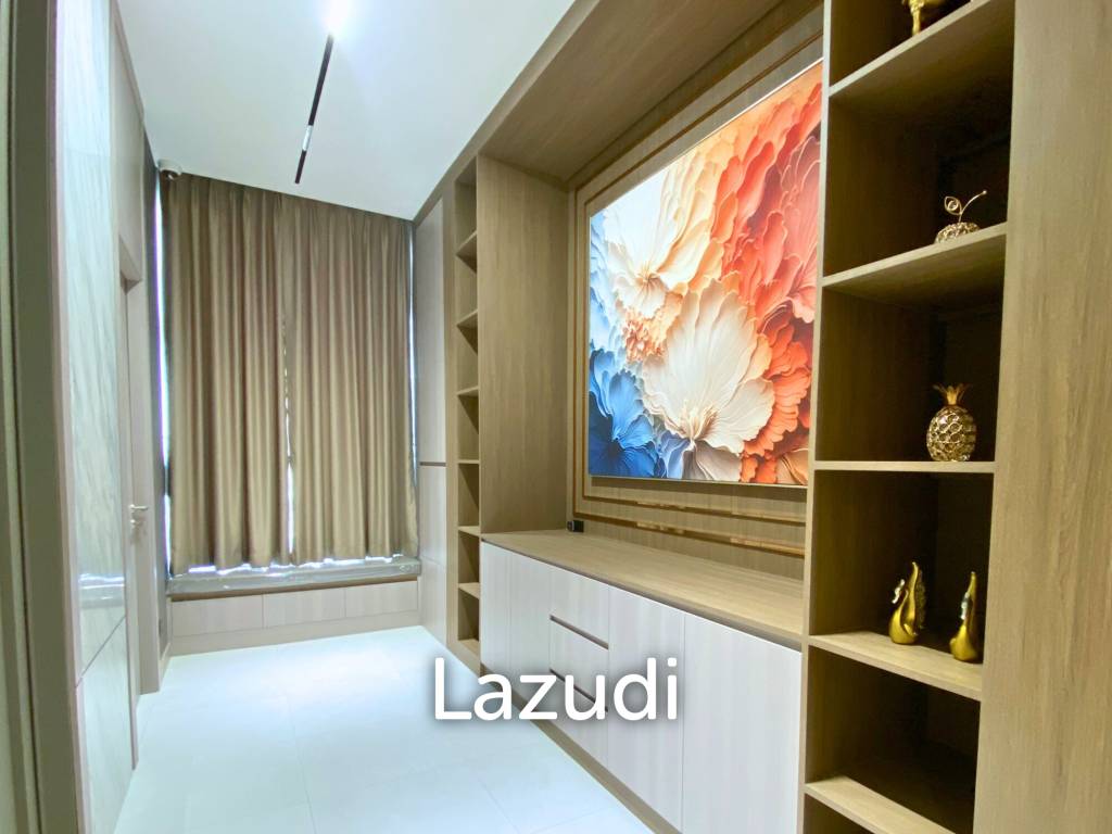 4 Bedrooms 5 Bathrooms  470 SQ.M. Chinnine Pool Villa