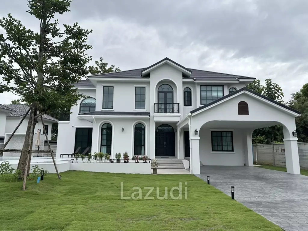 Newly built 2 Storey 4 Beds House and Private Pool, Mae Rim
