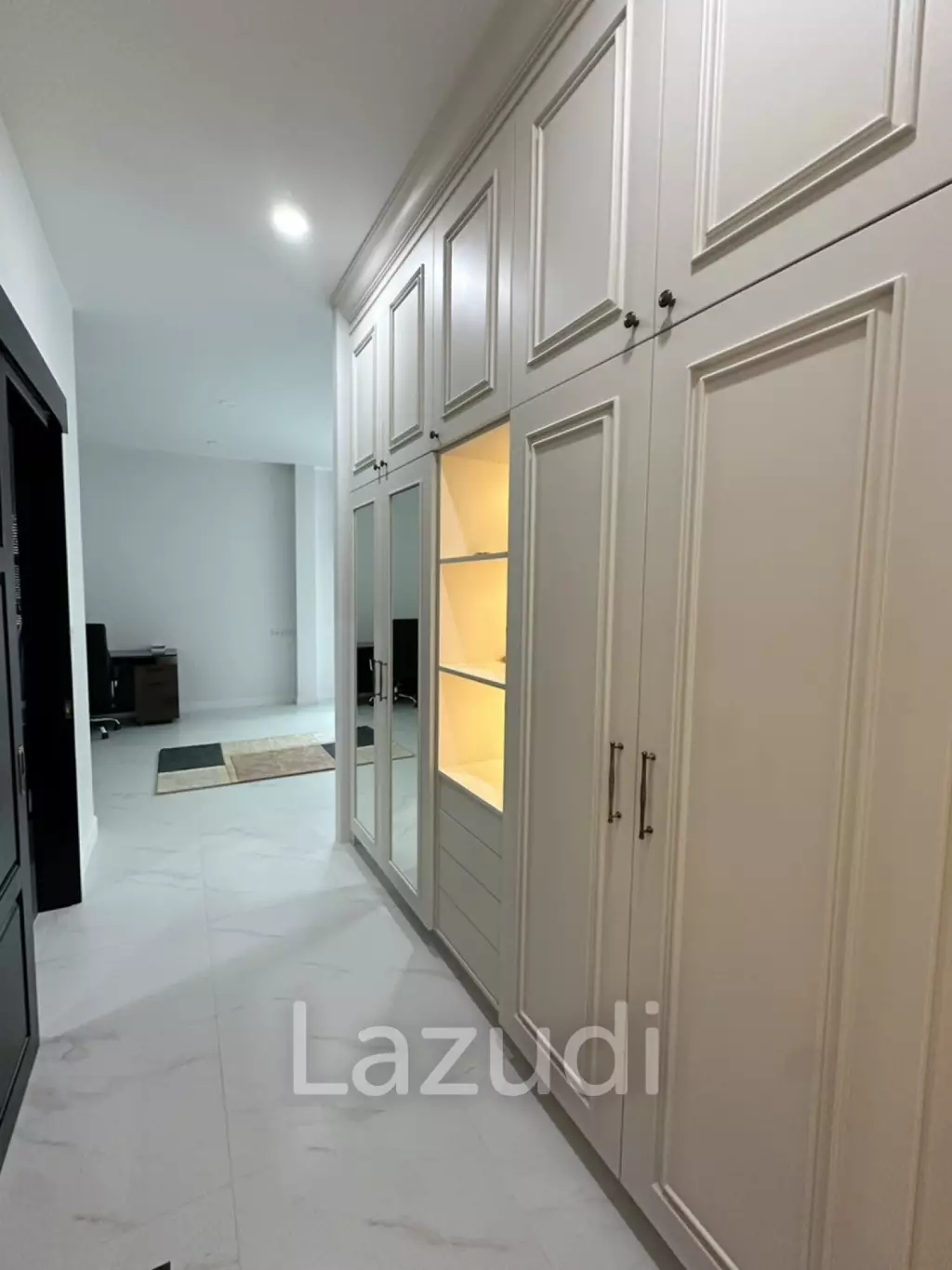 Newly built 2 Storey 4 Beds House and Private Pool, Mae Rim
