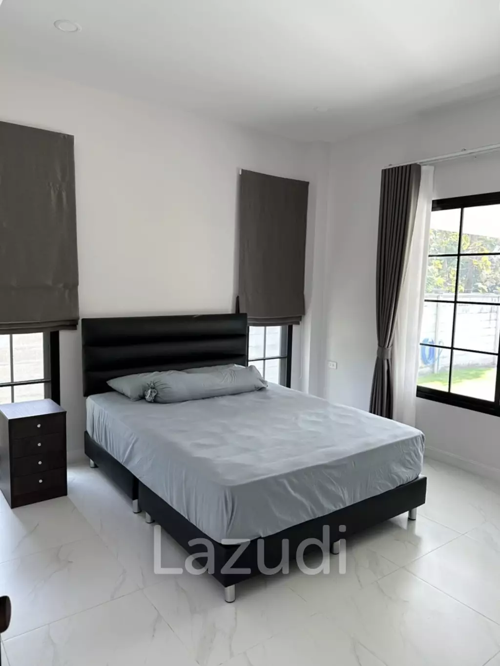Newly built 2 Storey 4 Beds House and Private Pool, Mae Rim