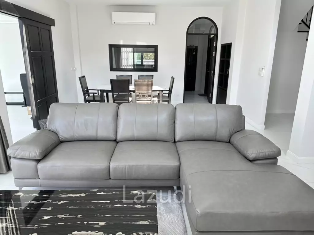 Newly built 2 Storey 4 Beds House and Private Pool, Mae Rim