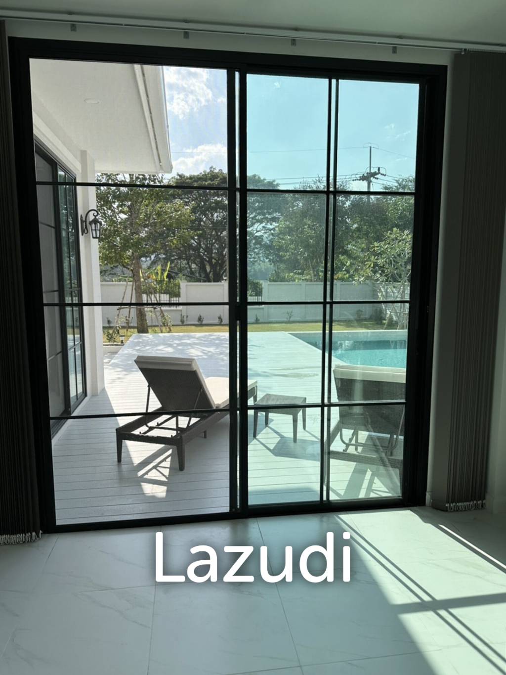 Newly built 2 Storey 4 Beds House and Private Pool, Mae Rim