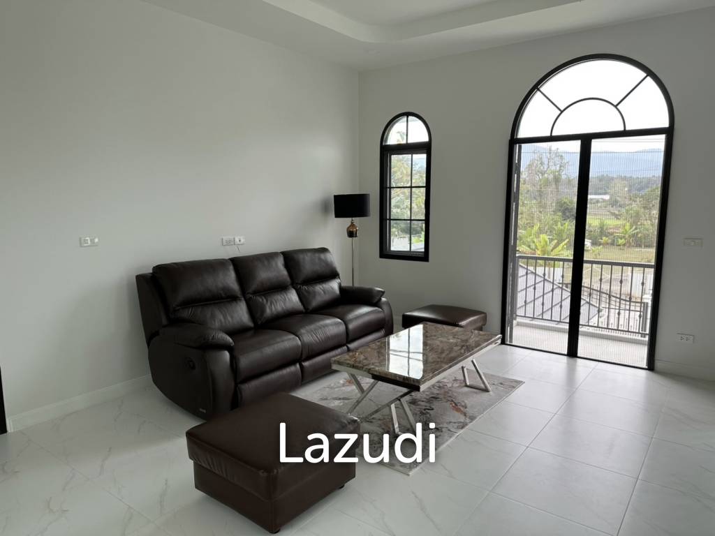 Newly built 2 Storey 4 Beds House and Private Pool, Mae Rim