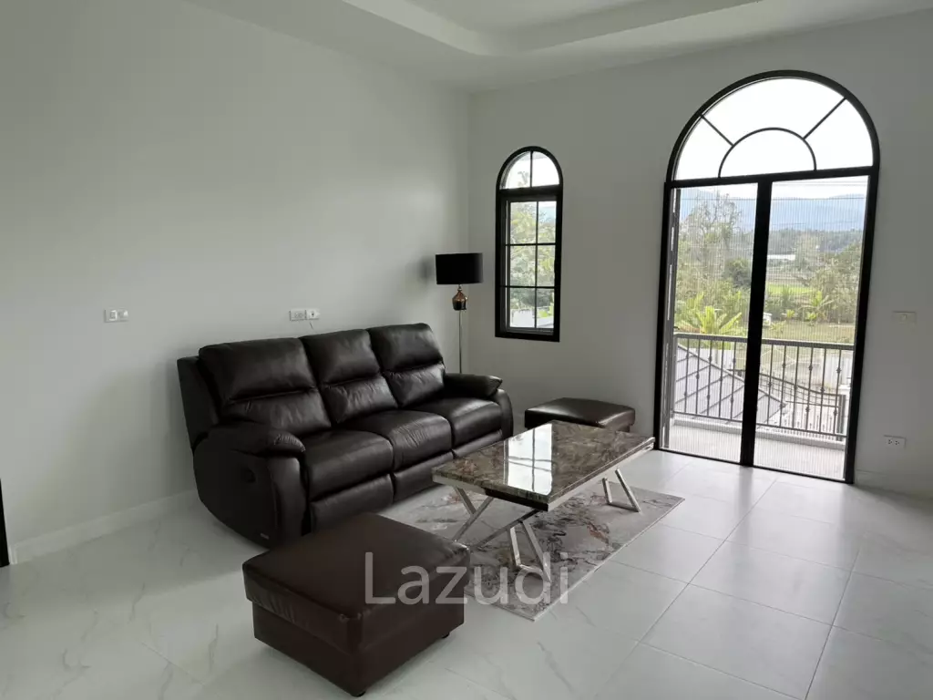 Newly built 2 Storey 4 Beds House and Private Pool, Mae Rim