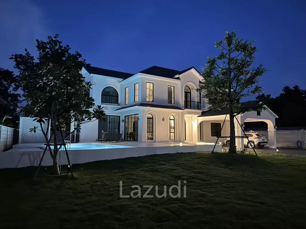 Newly built 2 Storey 4 Beds House and Private Pool, Mae Rim