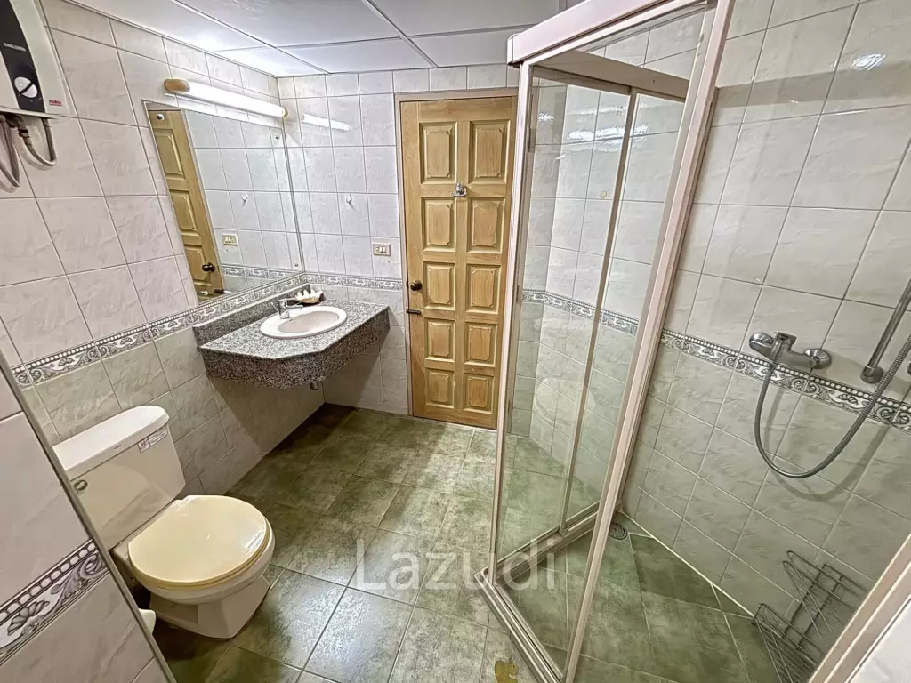 BAAN RABIANG CHAN : 4 Bed Beachfront Condo