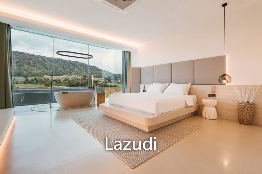 Pinepilla Pool Villa: Modern Luxury in Pranburi