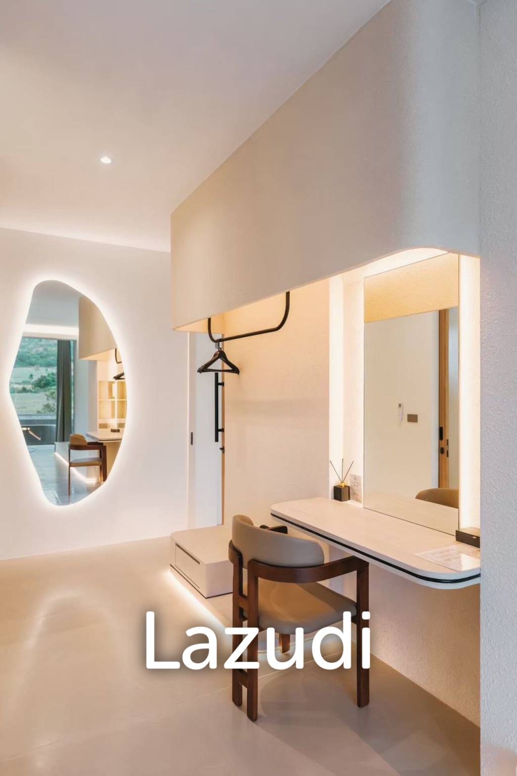 Pinepilla Pool Villa: Modern Luxury in Pranburi