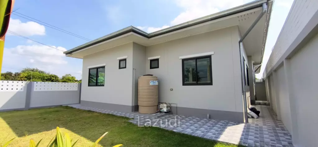 Charming Modern House for Sale Bang Saray, Sattahip