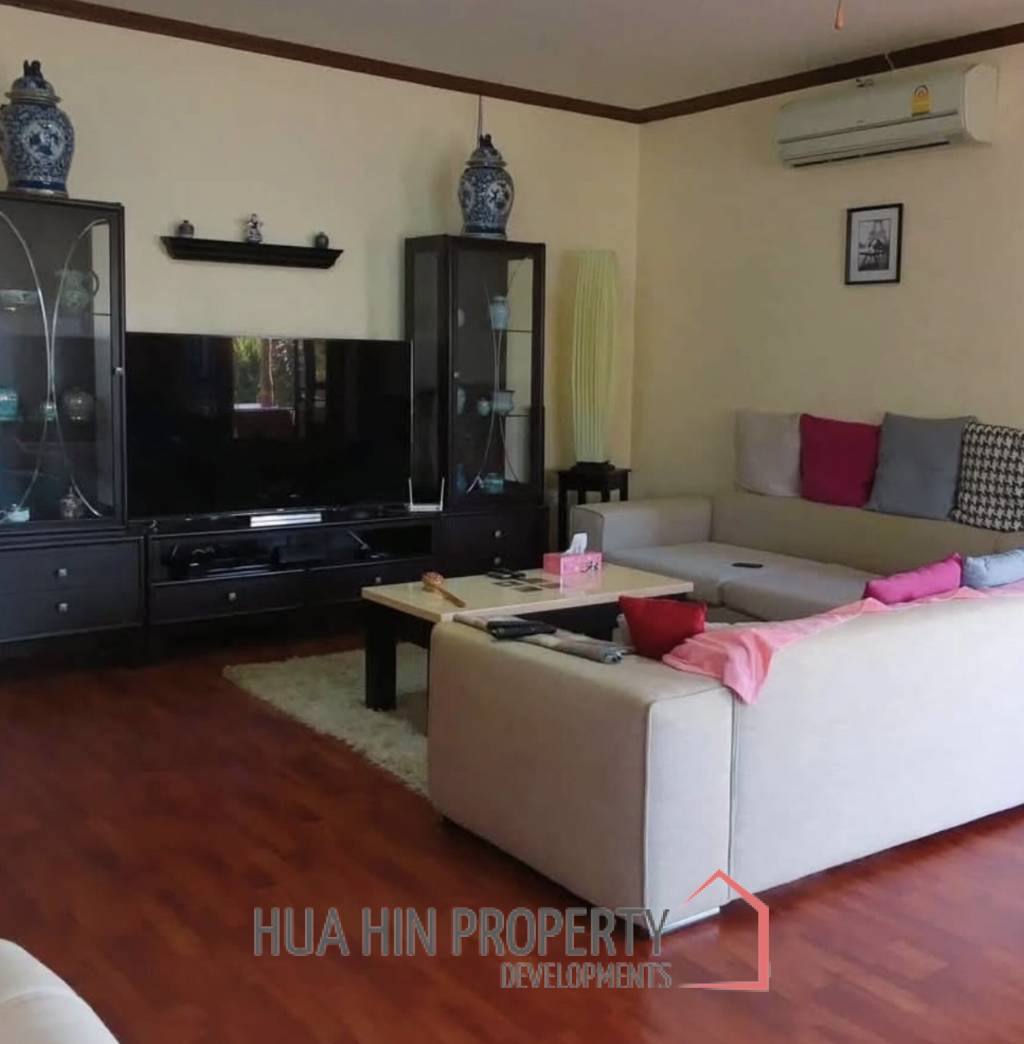 STAND ALONE VILLA ON SOI 88  : 3 bed on big land plot