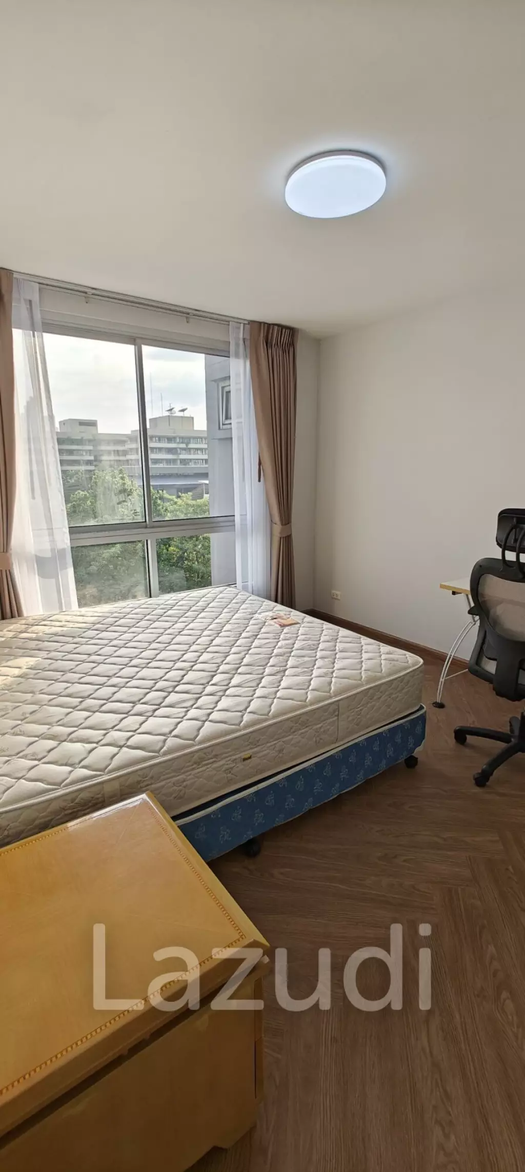 1 bedroom 1 bathroom Condo 54 sqm at Sathorn Plus On The Pond for sale