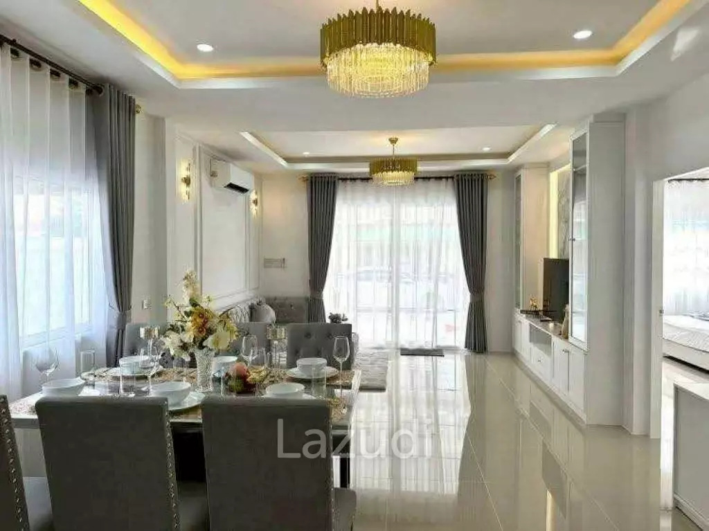 Brand New Modern House Private Area in Thung Klom-Tan Man