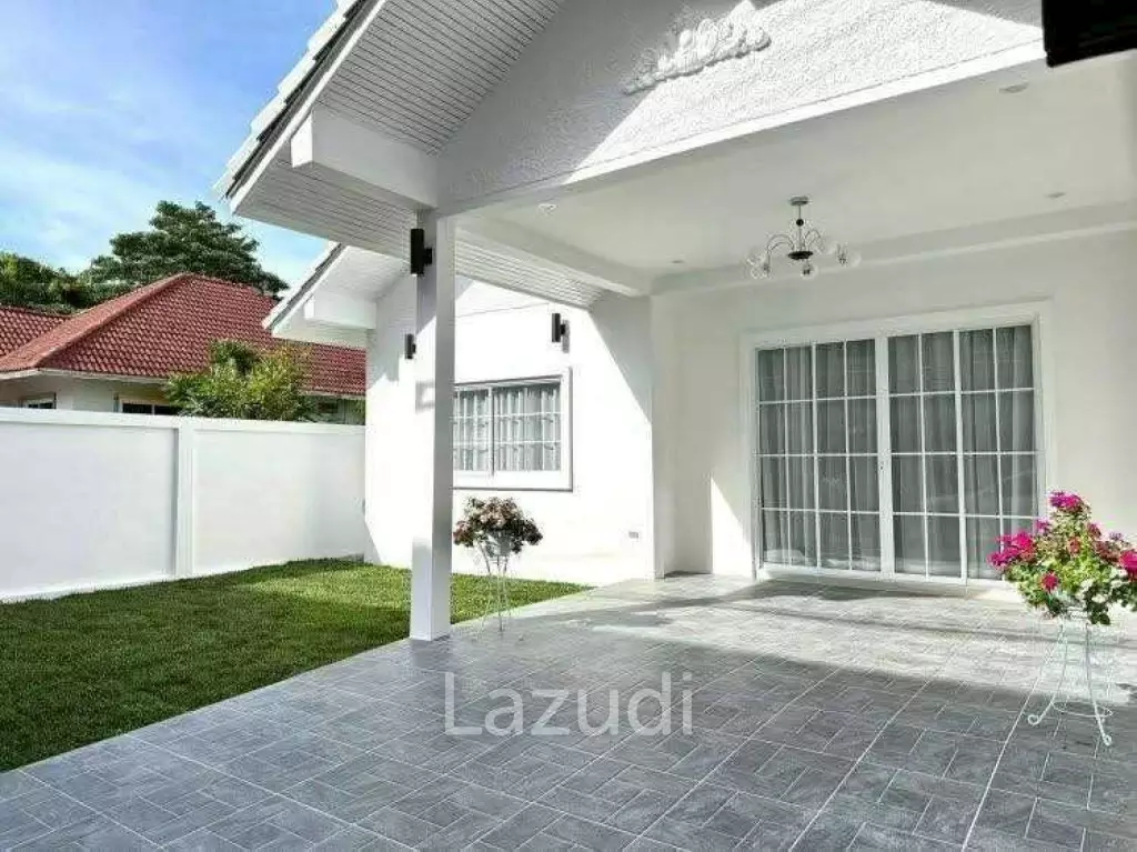 Brand New Modern House Private Area in Thung Klom-Tan Man