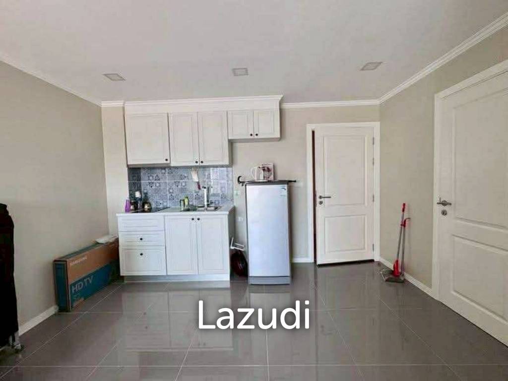 Resort-Style Condo for Sale The Orient Resort Pattaya