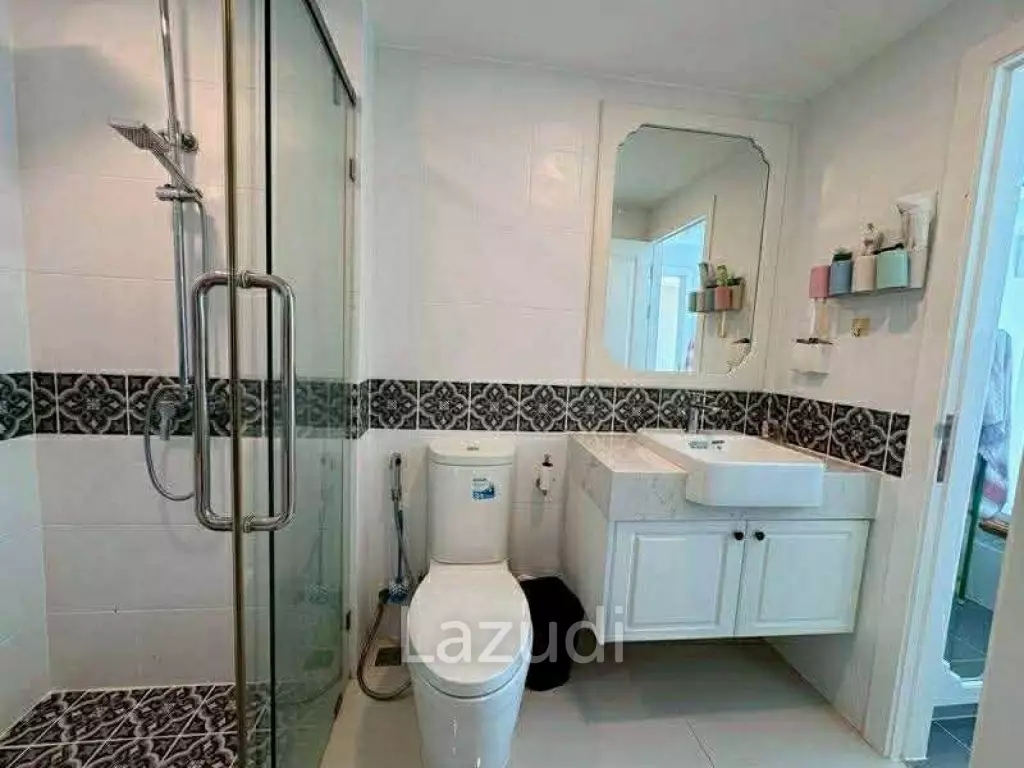 Resort-Style Condo for Sale The Orient Resort Pattaya