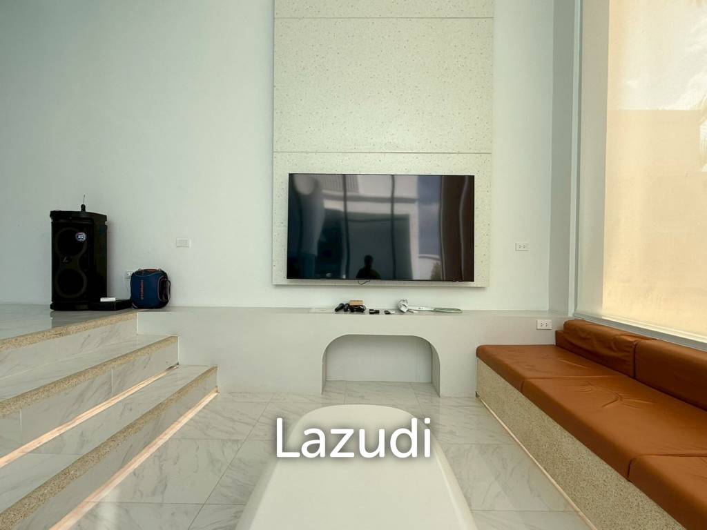 Luxury 2-Story Pool Villa with Rooftop Khao Makok, Pattaya