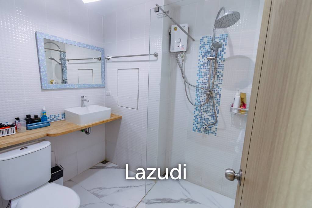 PRIME HOTEL WITH RESTAURANT FOR LONG - TERM LEASE IN THE HEART OF THE CITY