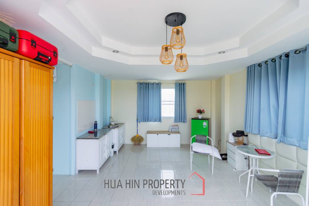 PRIME HOTEL WITH RESTAURANT FOR LONG - TERM LEASE IN THE HEART OF THE CITY