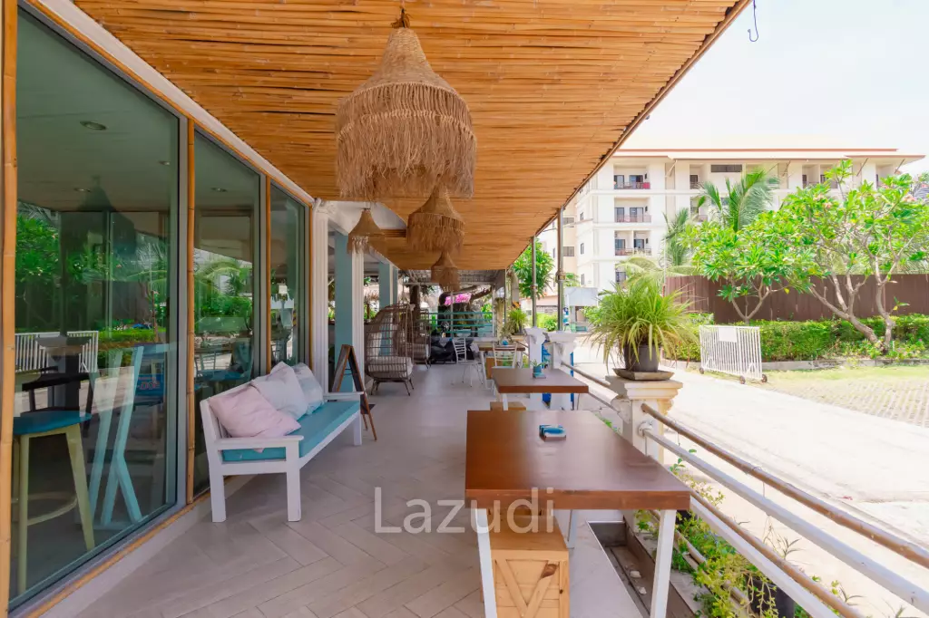 PRIME HOTEL WITH RESTAURANT FOR LONG - TERM LEASE IN THE HEART OF THE CITY