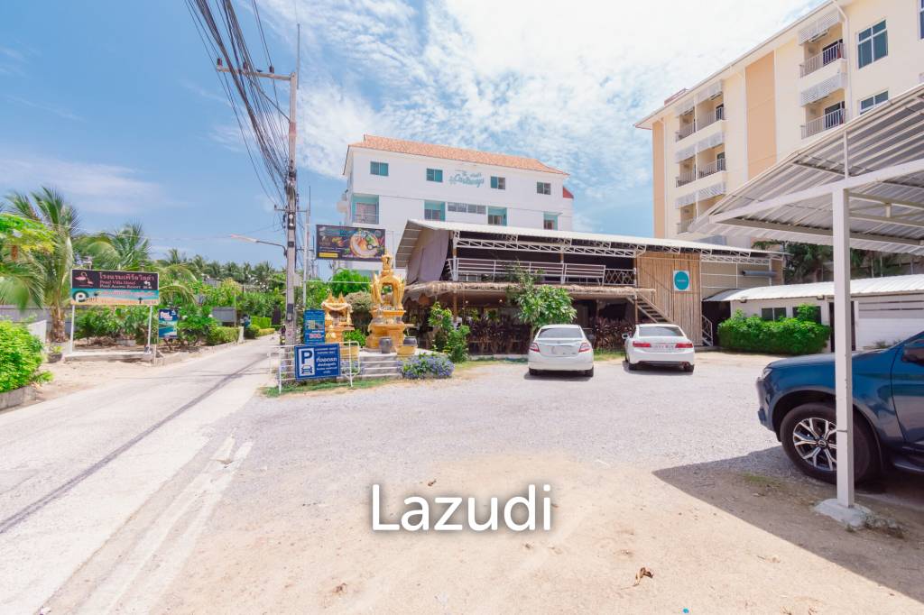 PRIME HOTEL WITH RESTAURANT FOR LONG - TERM LEASE IN THE HEART OF THE CITY