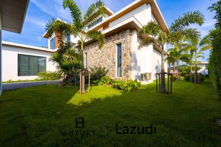 2,658 Kvm 4 Seng 6 Bad Villa for Salg