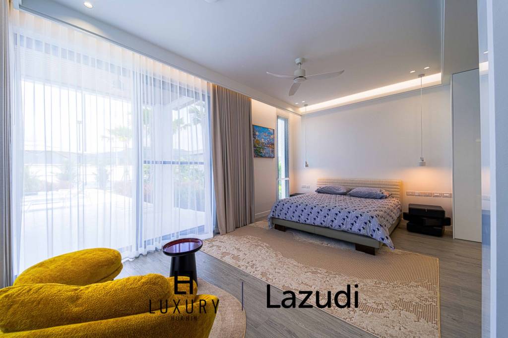 2,658 Kvm 4 Seng 6 Bad Villa for Salg