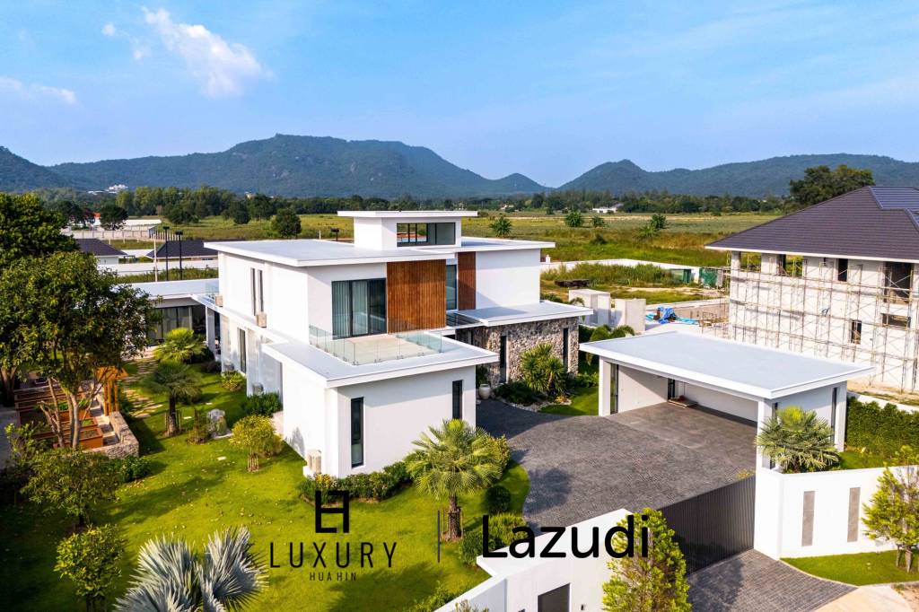 2,658 Kvm 4 Seng 6 Bad Villa for Salg