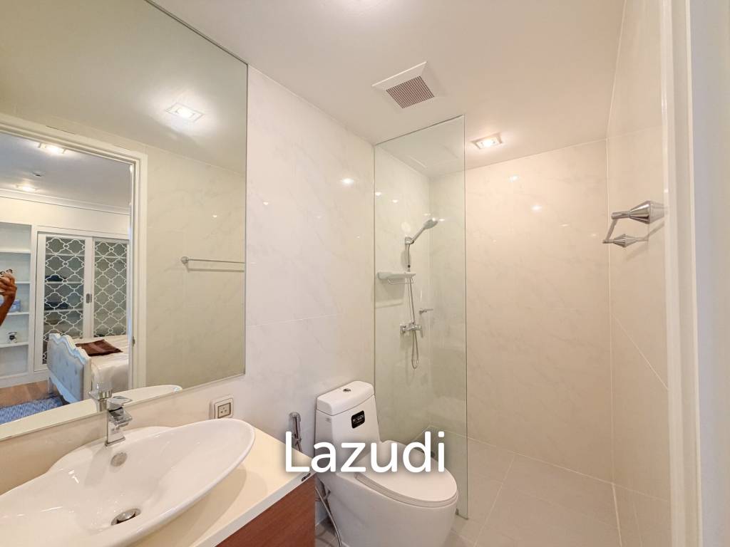 My Resort Condo : 2 Storeys with Direct Pool Access.