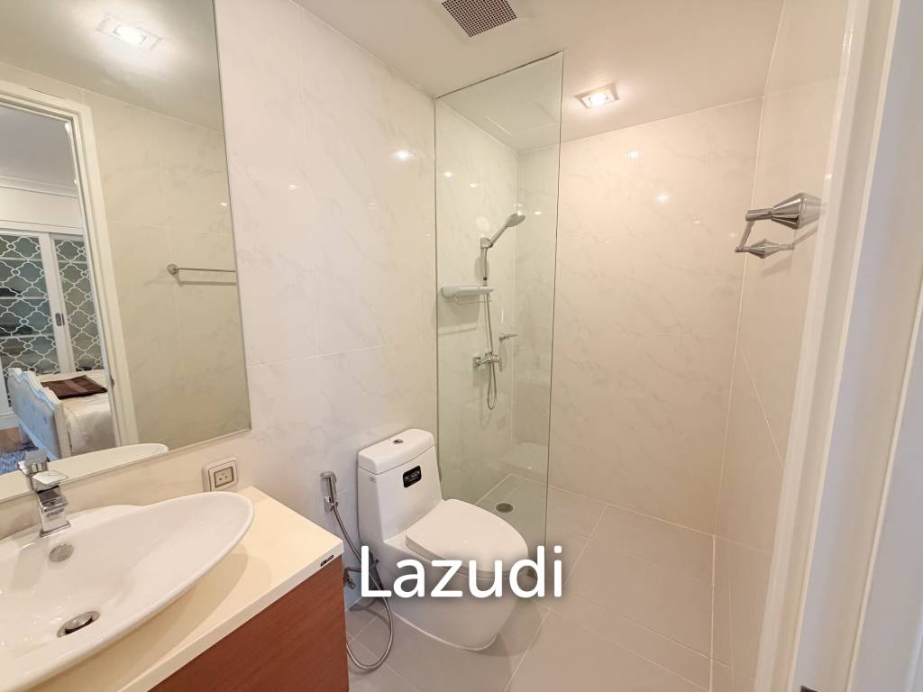 My Resort Condo : 2 Storeys with Direct Pool Access.