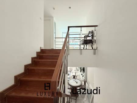 My Resort Condo : 2 Storeys with Direct Pool Access.