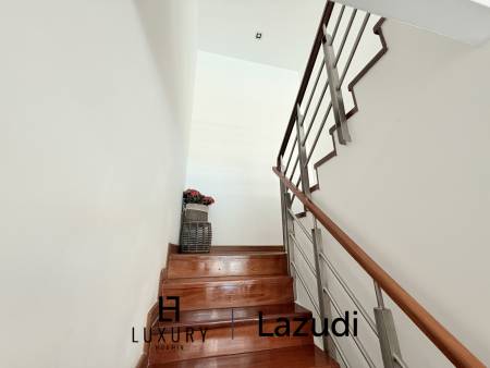 My Resort Condo : 2 Storeys with Direct Pool Access.