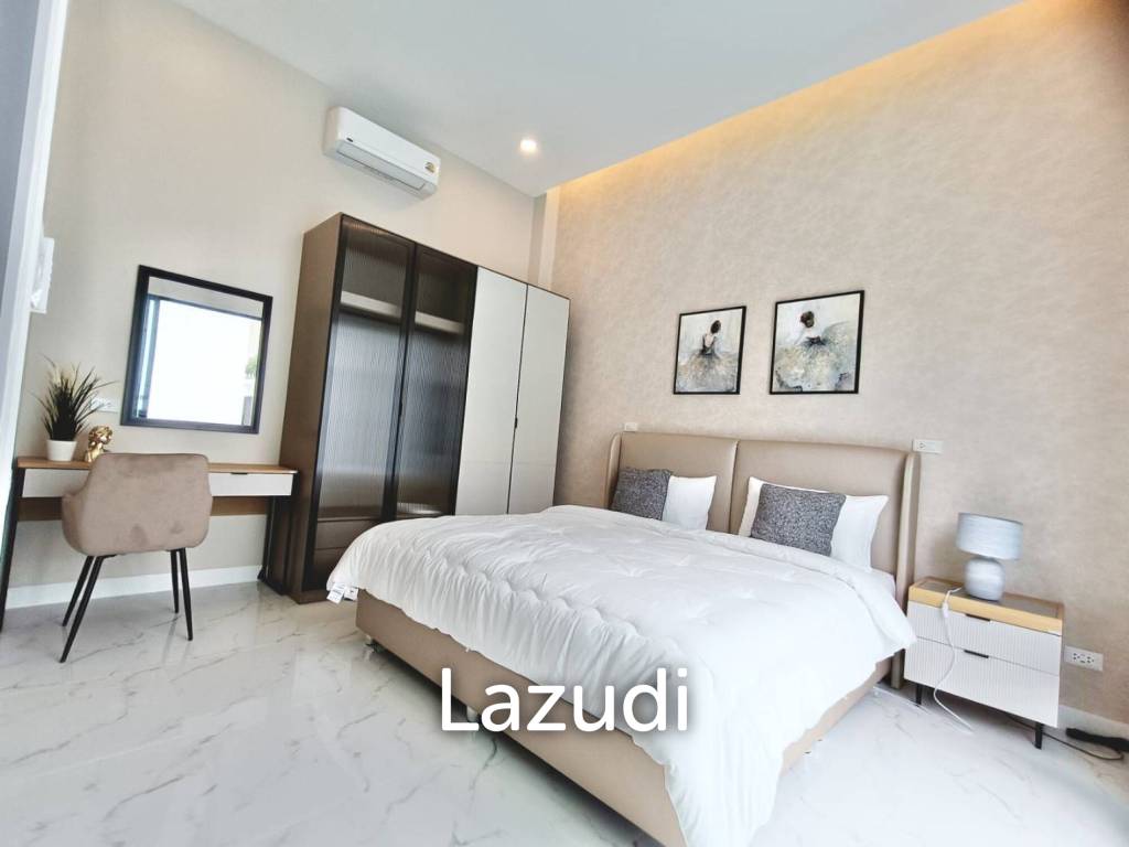 LUXURY POOL VILLA IN THE HEART OF HUA HIN ON SOI 94