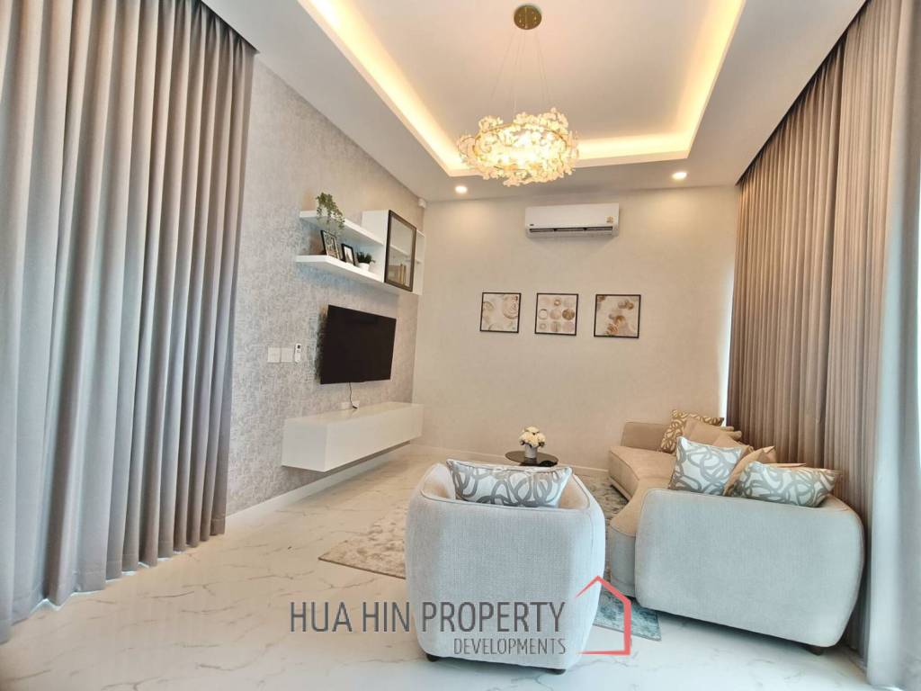 LUXURY POOL VILLA IN THE HEART OF HUA HIN ON SOI 94