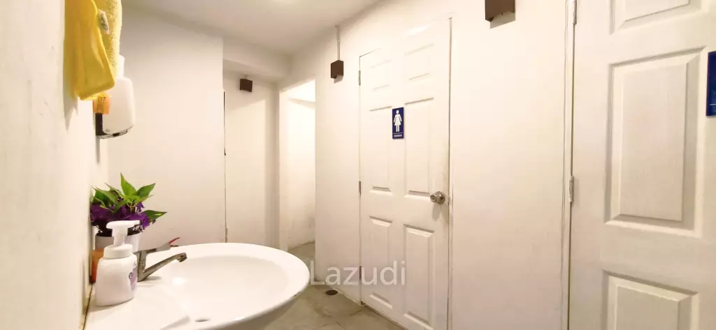 Prime Business Opportunity Guesthouse and Restaurant