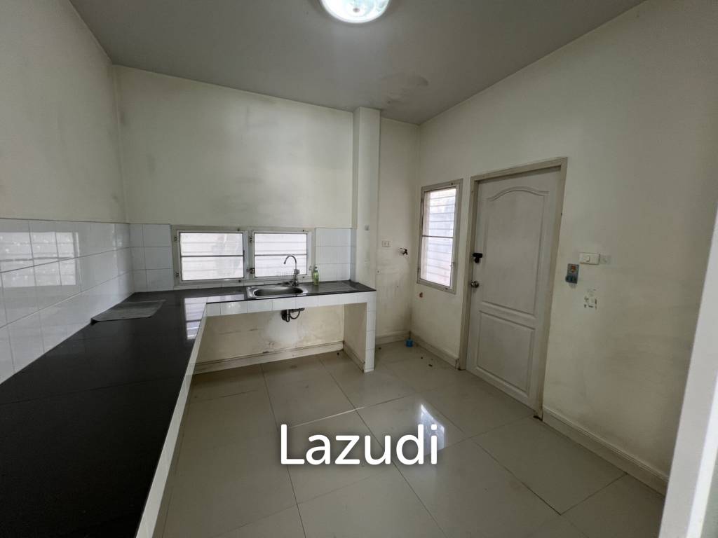 ขายบ้าน 2 ชั้น 3 ห้องนอน ในโครงการสินธานี 8 ใกล้ตัวเมือง