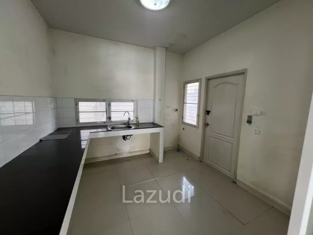 ขายบ้าน 2 ชั้น 3 ห้องนอน ในโครงการสินธานี 8 ใกล้ตัวเมือง