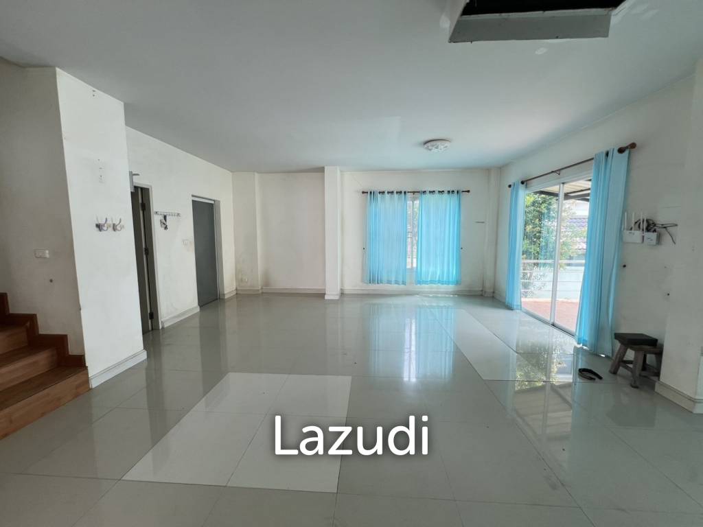 ขายบ้าน 2 ชั้น 3 ห้องนอน ในโครงการสินธานี 8 ใกล้ตัวเมือง