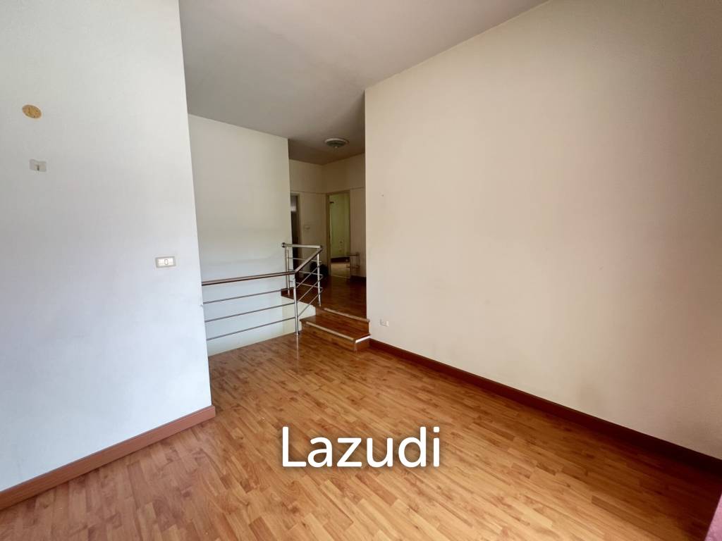 ขายบ้าน 2 ชั้น 3 ห้องนอน ในโครงการสินธานี 8 ใกล้ตัวเมือง