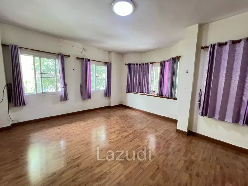 ขายบ้าน 2 ชั้น 3 ห้องนอน ในโครงการสินธานี 8 ใกล้ตัวเมือง