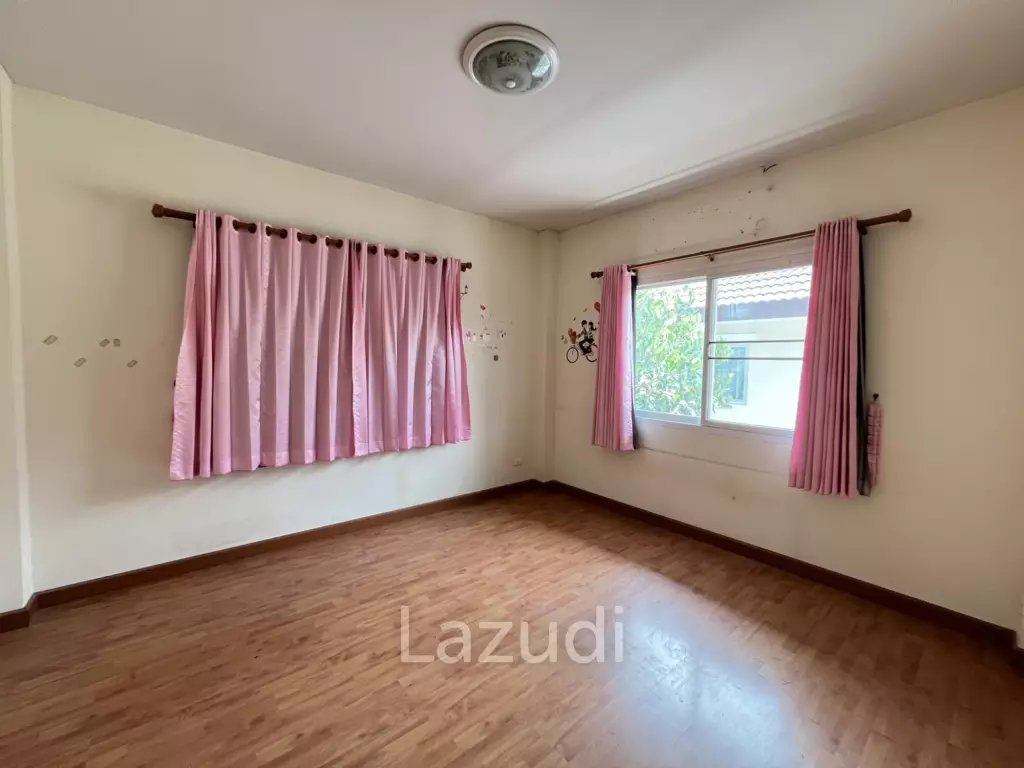 ขายบ้าน 2 ชั้น 3 ห้องนอน ในโครงการสินธานี 8 ใกล้ตัวเมือง