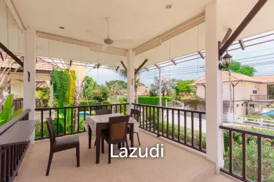 ROYAL GARDEN RESORT : 2 Storey 4 Bed Villa near town