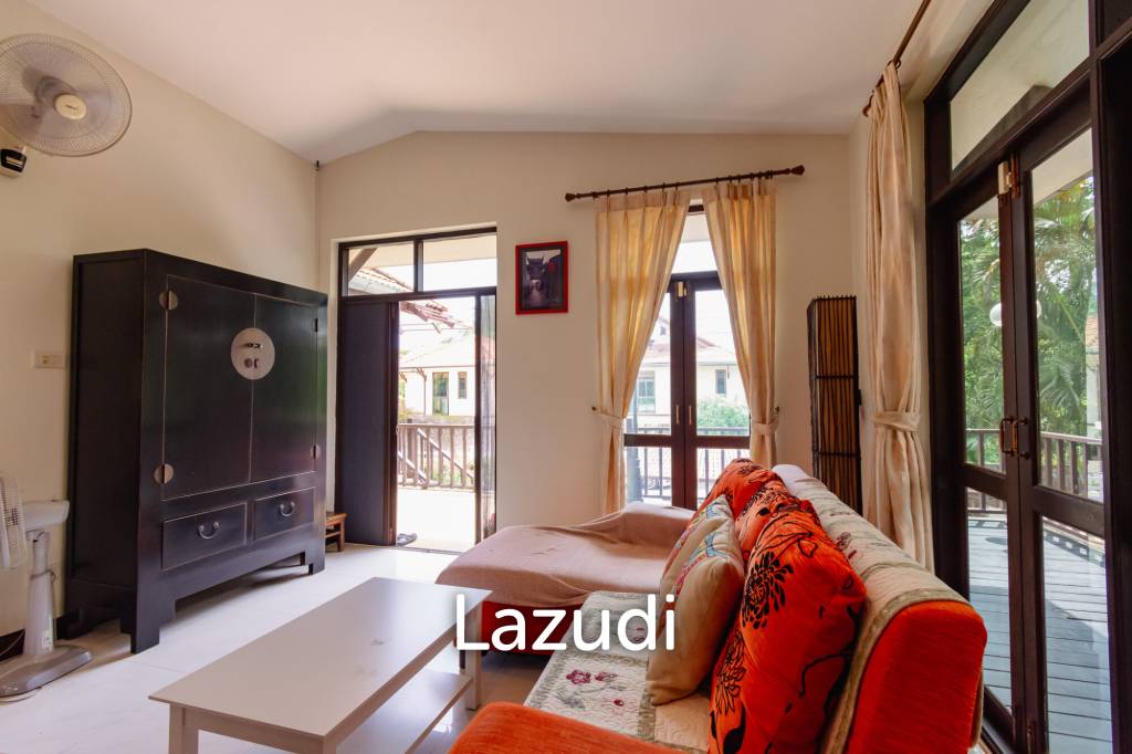 ROYAL GARDEN RESORT : 2 Storey 4 Bed Villa near town