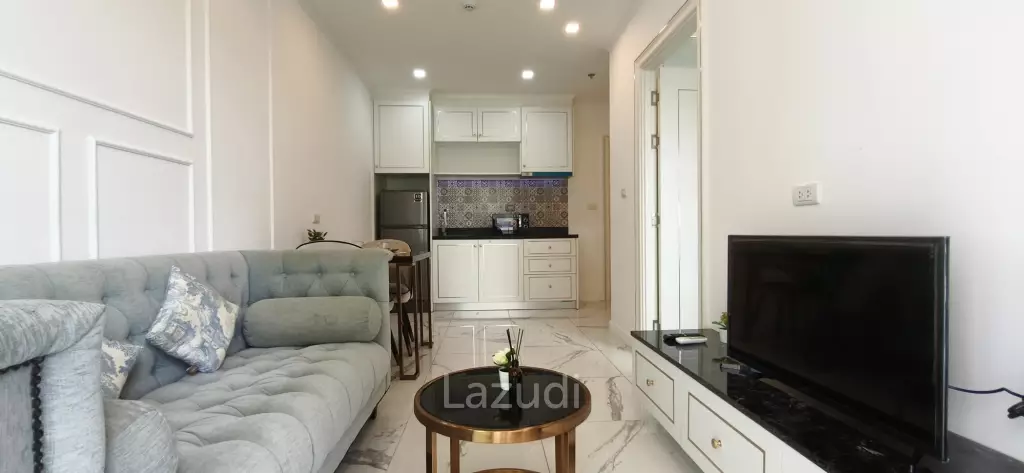 Luxury Living Empire Tower Pattaya 1BR on 2nd Floor