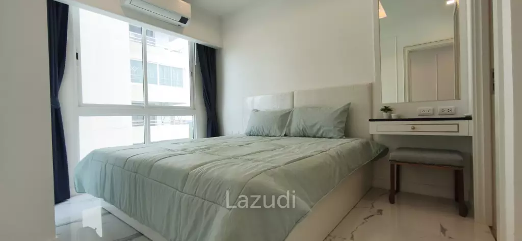 Luxury Living Empire Tower Pattaya 1BR on 8th Floor