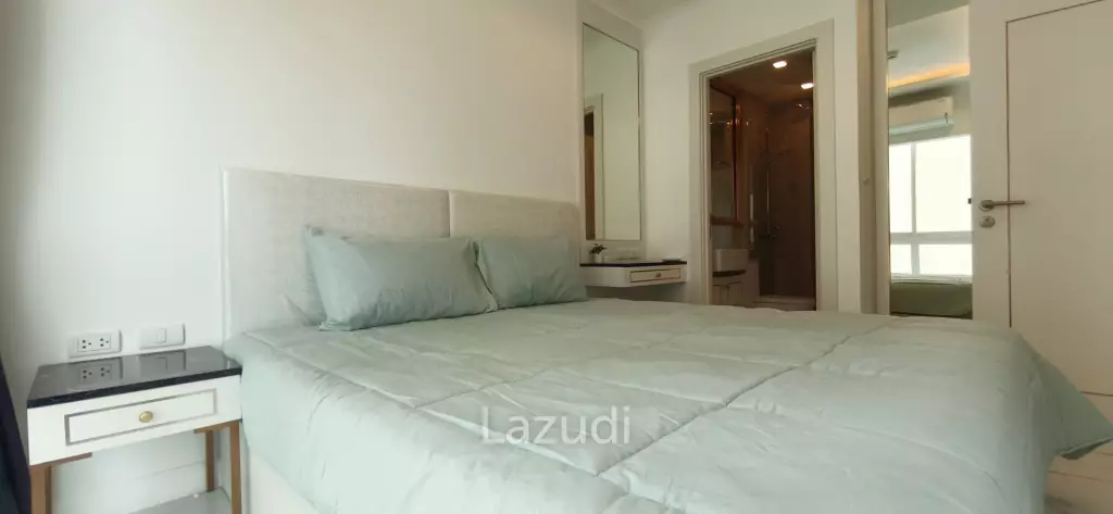 Luxury Living Empire Tower Pattaya 1BR on 8th Floor