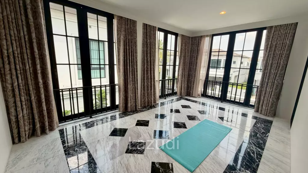 4 Bed Detached House at Baan Sansiri Pattanakarn