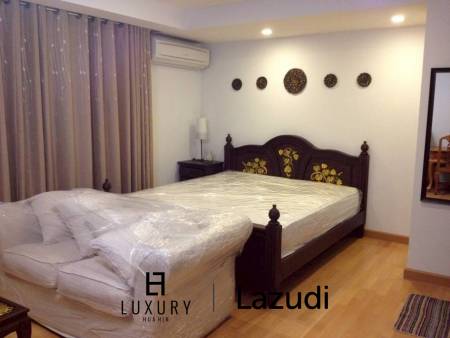 Modern Studio Condo for Rent at Rocco Condominium – Hua Hin